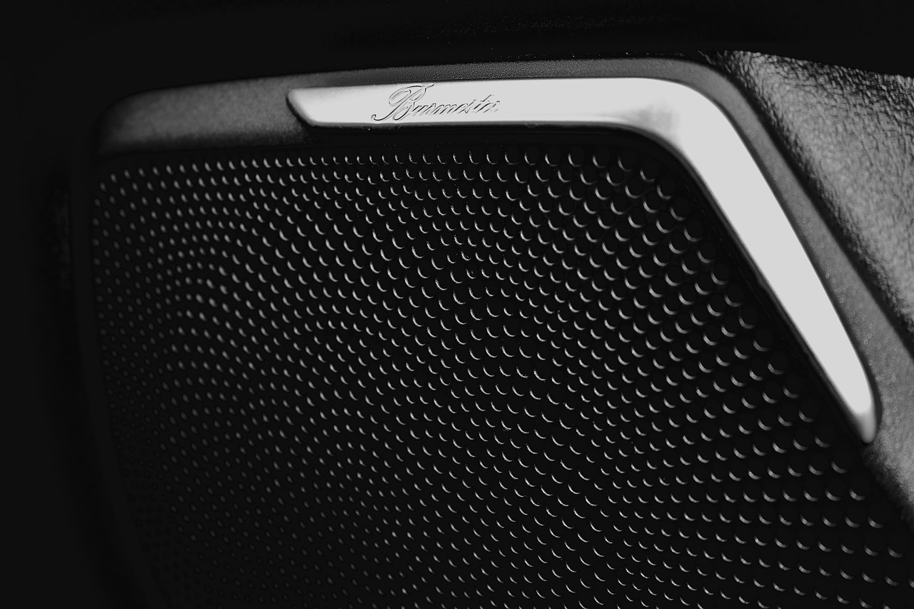 Soundbox Radio Automobile - Jan2575 / Pixabay