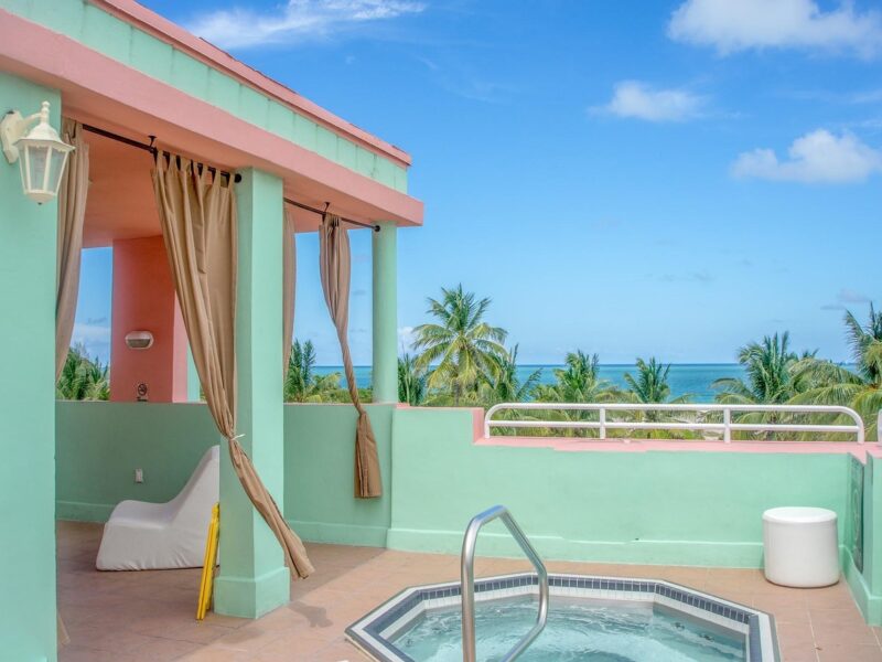 south beach, florida, view, scenic, ocean, vacation, travel, blue sky, water, architecture, sky, tropical, palm, nature, blue, summer, resort, colorful, skyline, tourism, hotel, luxury, hot tub